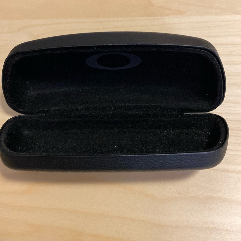 Oakley Black Case